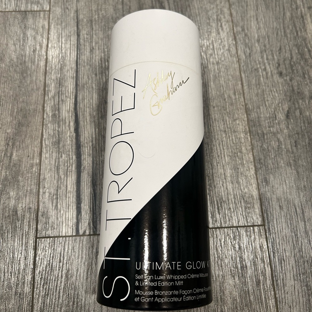 St. Tropez Ashley Graham Ultimate Glow Kit